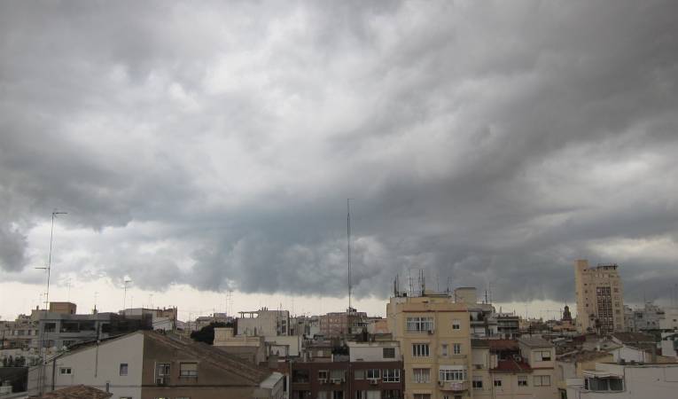 La màxima més elevada seran els 37 graus d'Oriola (el Baix Segura) i d'Elx (el Baix Vinalopó). / EUROPA PRESS