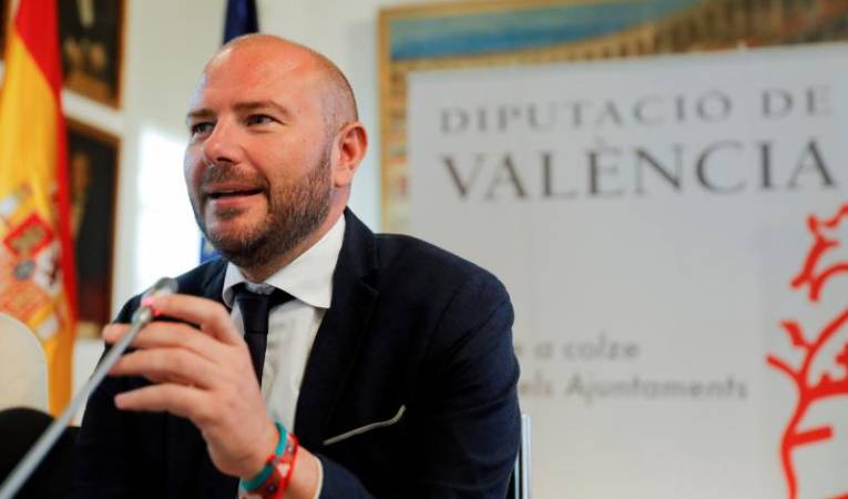 Toni Gaspar va rebre el suport del Comité provincial del PSPV. / EFE