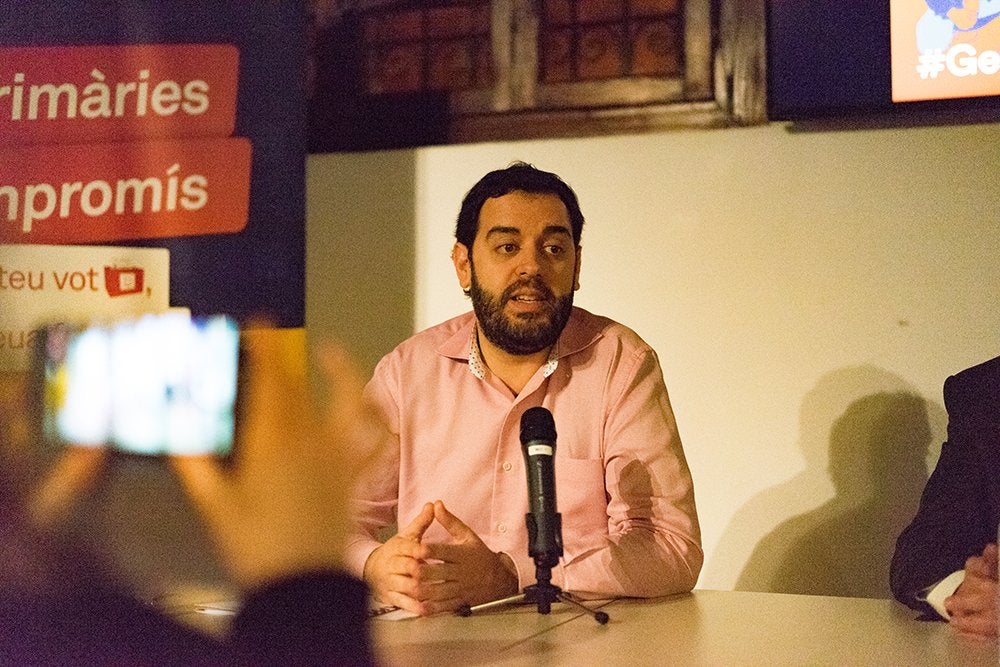 Víctor Arroyo assegura que ell representa 'molta més gent de la que representen les paraules de Ribó'. / TWITTER VÍCTOR ARROYO 