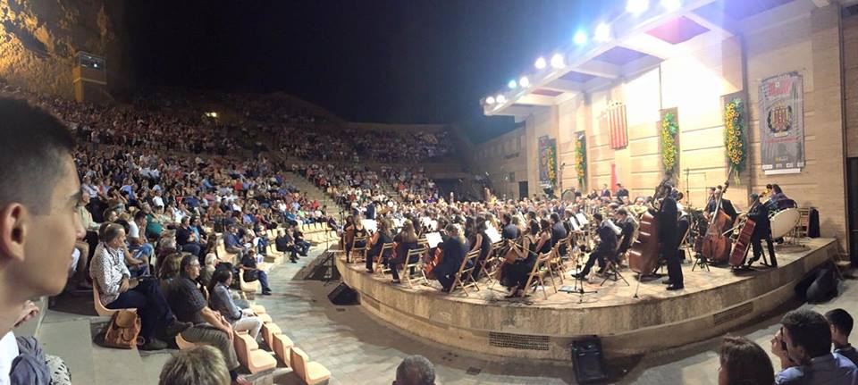 El concert 'Mano a Mano' de Bunyol té lloc dissabte 17 d'agost a les 22.30 hores a l'Auditori de Sant Lluís. / CONCERT MANO A MANO