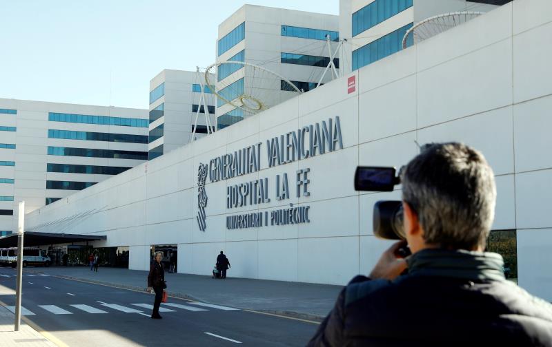 El bebé va ingressar diumenge passat a l'Hospital La Fe de València. / IMATGE D'ARXIU EFE