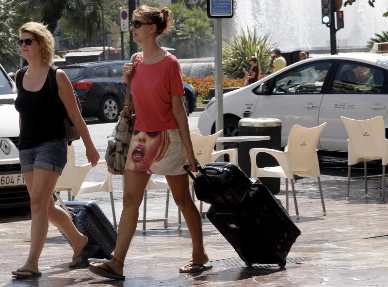 Barrachina ha assegurat que Puig vol aprovar la taxa turística 'per la porta de darrere'. / IMATGE D'ARXIU EFE