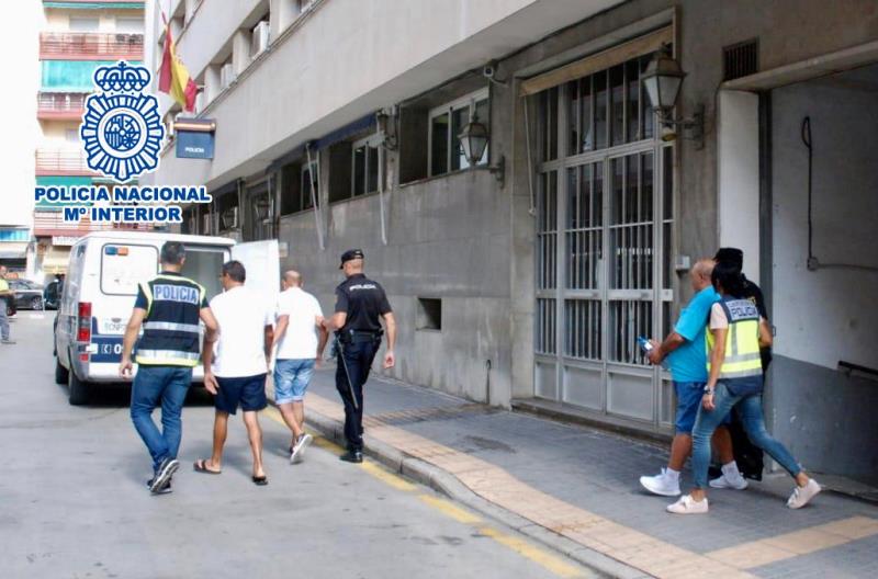 La Policia Nacional ha recordat que en el joc de triler 'mai es guanya' perquè és una estafa. / POLICIA NACIONAL