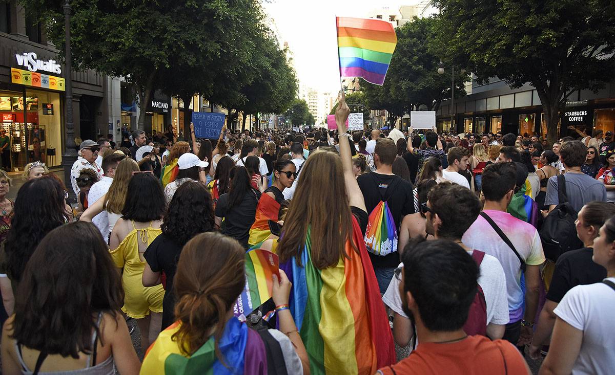 Orienta també ofereix assessorament a persones migrants i atenció a víctimes de discriminació per LGTBIfòbia. / DANIEL GARCÍA-SALA