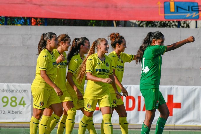 El Vila-real femení va guanyar la selecció de Bolívia i disputarà la final. / TWITTER COTIF ALCÚDIA 