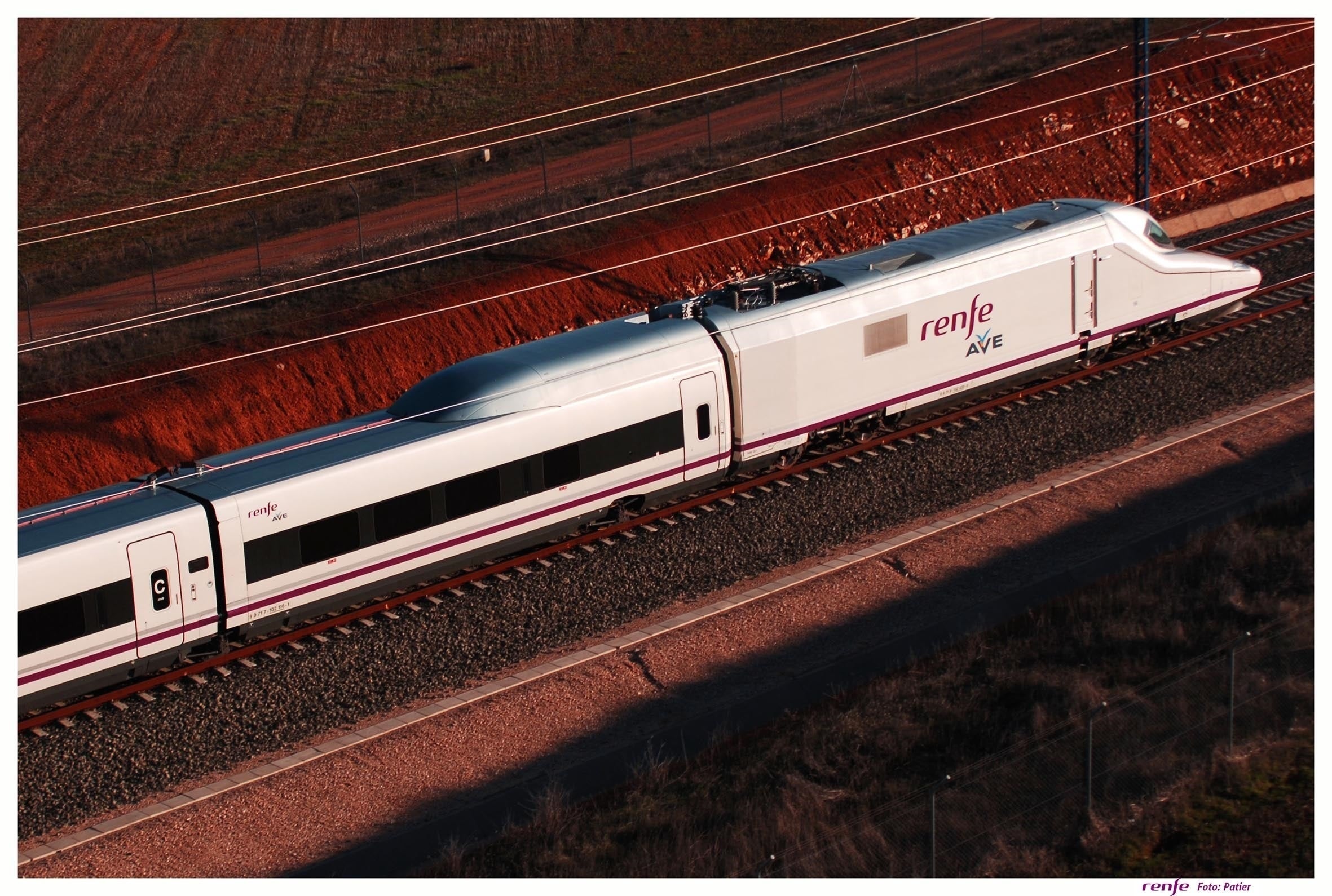 Les cancel·lacions afecten tot el cap de setmana. / RENFE