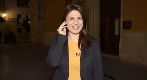 Fernanda Escribano ha col·laborat com a politòloga en el programa À Punt Directe.