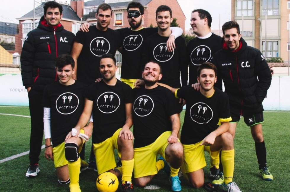Timpers crea sabates amb contrasts per a persones cegues. / Imatge d'arxiu