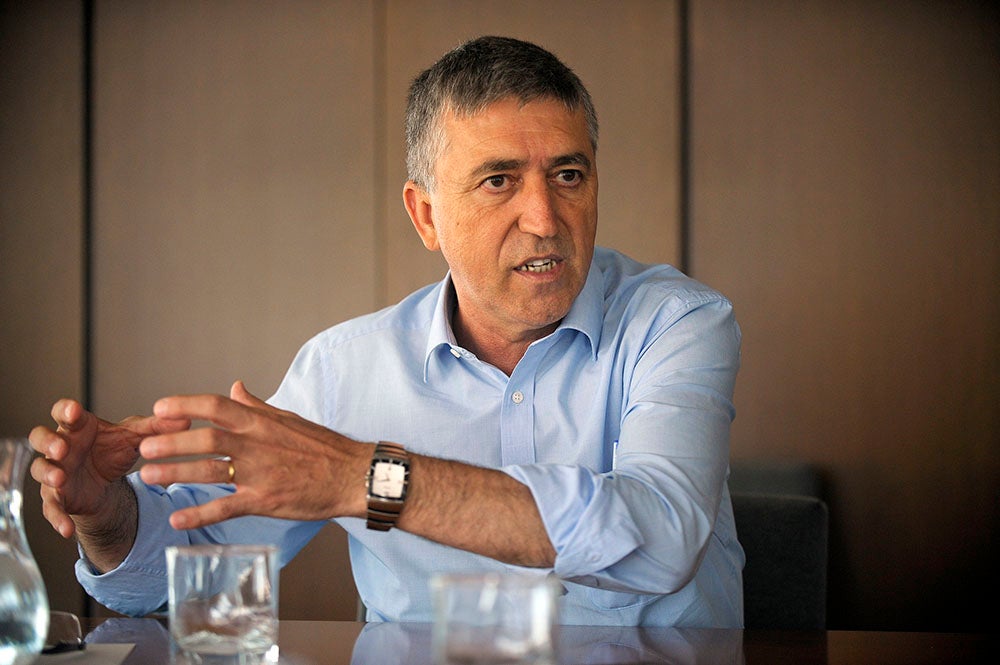 El conseller d'Economia espera que no s'arribe a la situació d'haver de prorrogar el pressupost de la Generalitat perquè implicaria que no hi ha acord per a conformar un govern a l'Estat. / DANIEL GARCÍA-SALA