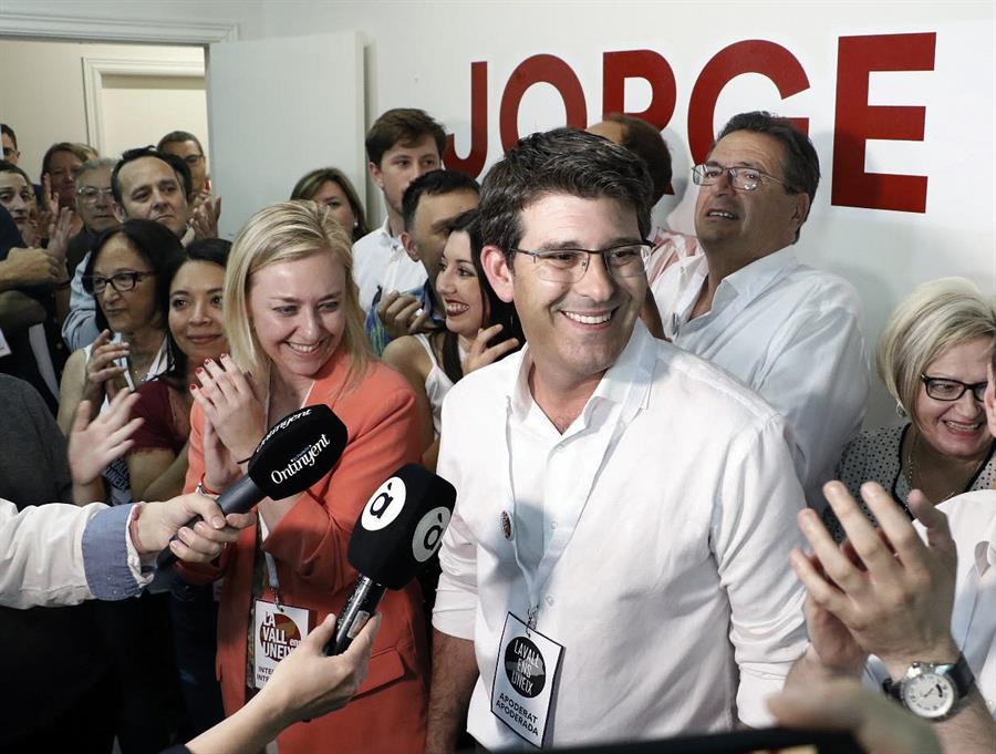 Rodríguez –investigat en el cas Alqueria per presumptes irregularitats en les contractacions en l'empresa Divalterra– ha sol·licitat que compareguen com a testimonis en la causa diversos representants del PSOE i de Compromís. / EFE