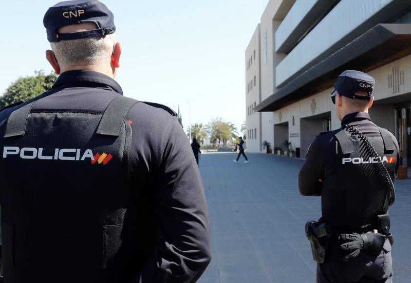Les investigacions es van iniciar el 16 de setembre quan els agents van tindre coneixement que una jove es trobava en un hospital de València per una presumpta agressió sexual. / EFE