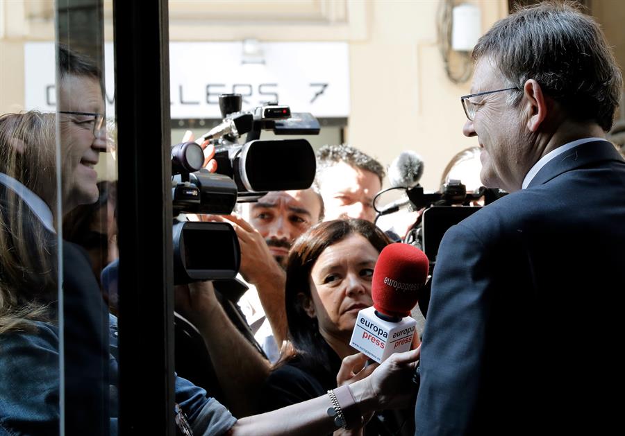 Puig ha destacat que altres comunitats com la de Madrid ja han anunciat que no faran pressuposts. / JUAN CARLOS CÁRDENAS, EFE