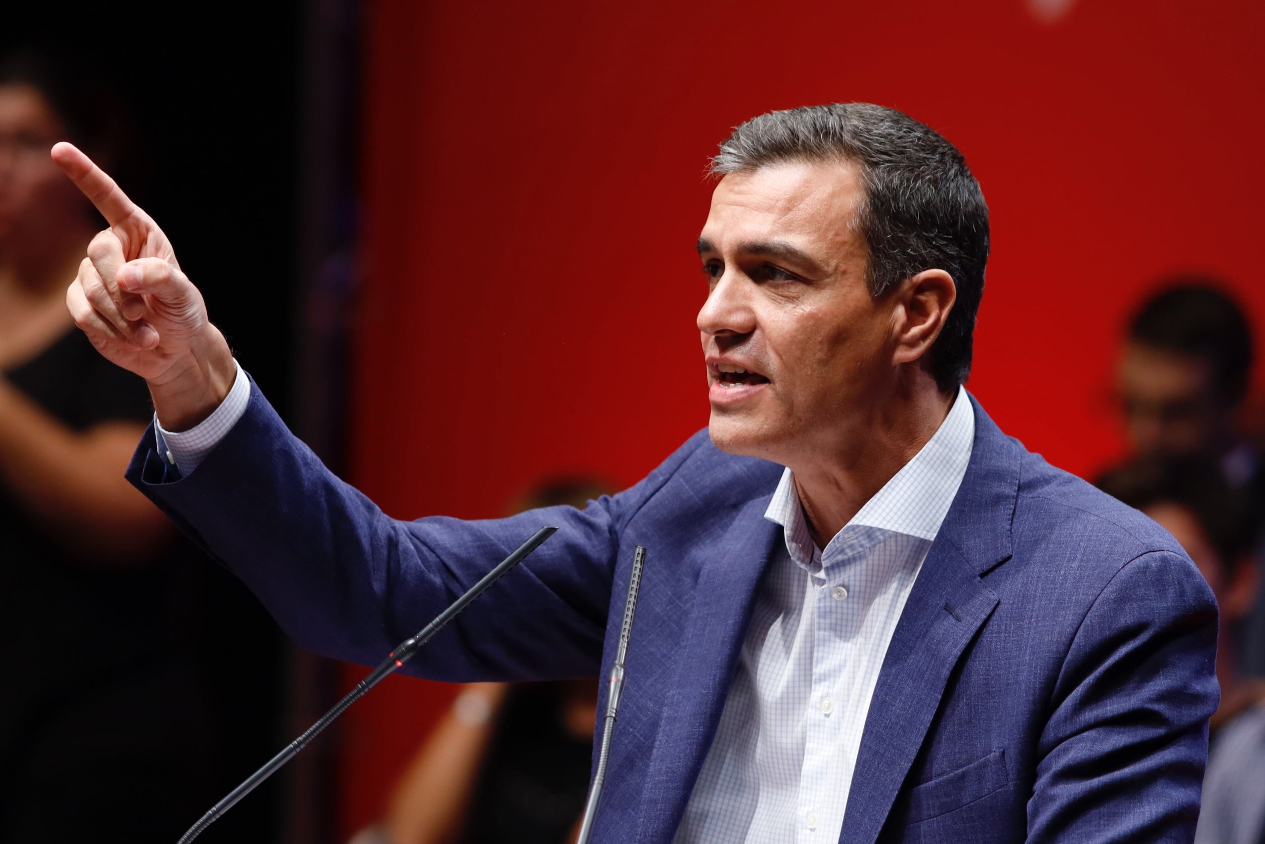 El Comité Electoral del PSOE preveu que el candidat de la seua formació, Pedro Sánchez, participe en un únic debat a cinc. / FABIÁN SIMÓN, EUROPA PRESS