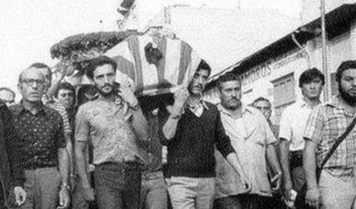 Instantània del soterrar del jove alacantí Miquel Grau.