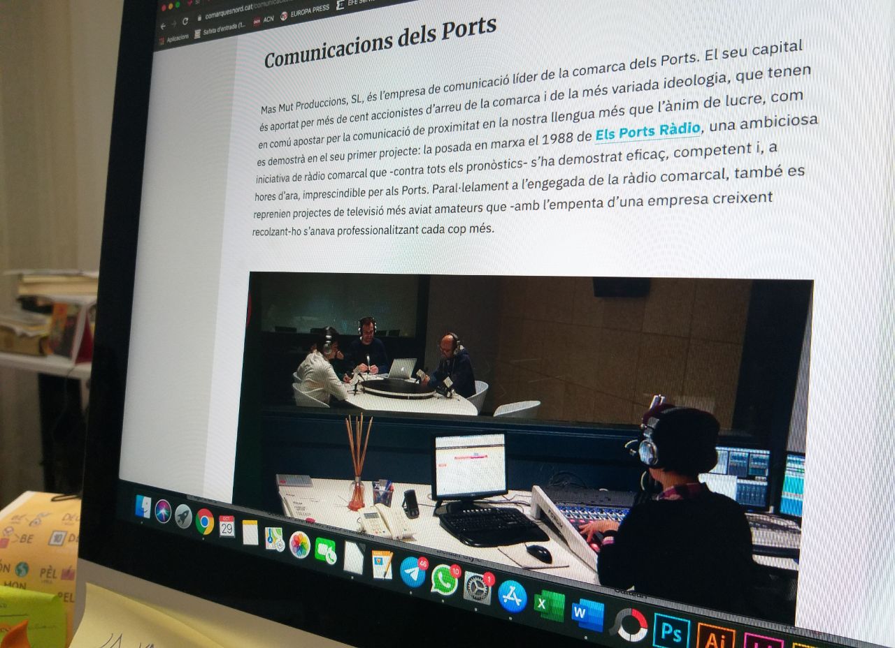 Comunicacions dels Ports SA explica que és l'únic grup de comunicació que gestiona mitjans amb llicència administrativa des de la zona, i que disposa de llicències de ràdio i televisió, així com de mitjans escrits i d'un diari digital. / DLV