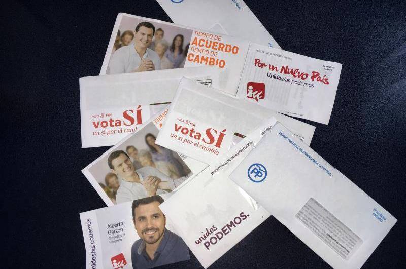 Aquesta possibilitat de rebutjar la propaganda electoral es va aplicar ja en les eleccions del passat 28 d'abril i la mesura és fruit de la reforma que es va dur a terme el 2018 de la Llei Electoral General. / EFE
