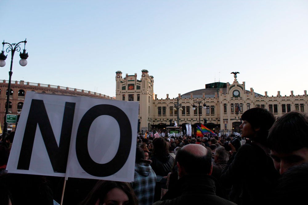 L'estudi posa de manifest que hi ha joves d'entre 19 i 24 anys els discursos dels quals evidencien el seu allunyament de la política. Ara bé, no es tracta de despreocupació o indiferència, assenyalen els investigadors, sinó més aviat de rebuig o escepticisme. / MELDEROMERAV