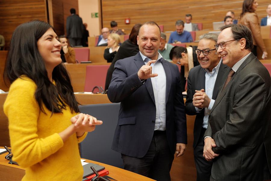 Compromís, Unides Podem i el PSOE han votat a favor de tramitar la llei. / KAI FÖRSTERLING, EFE