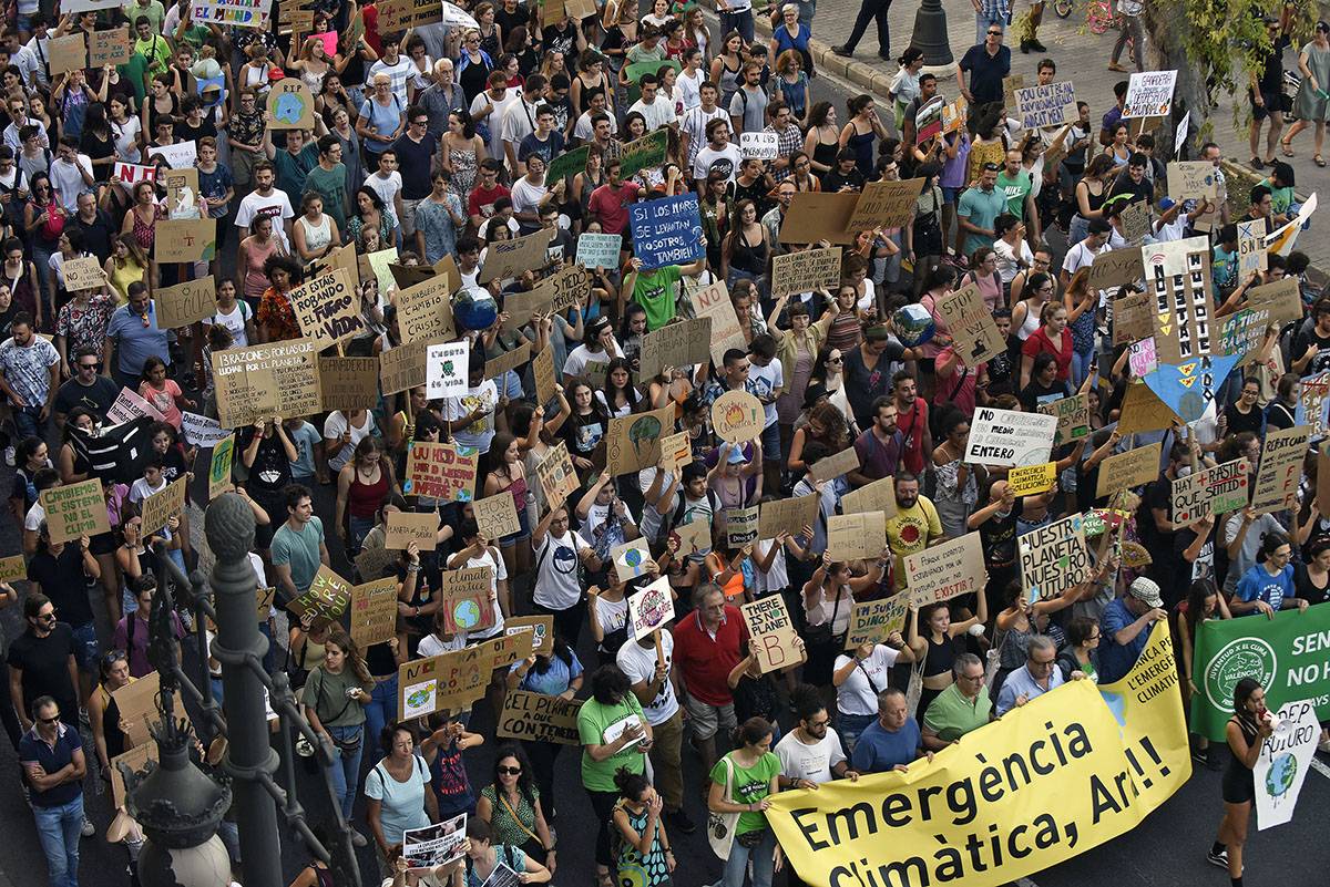 Manifestació de la vaga mundial pel clima a València aquest 27 de setembre. / DANIEL GARCÍA-SALA