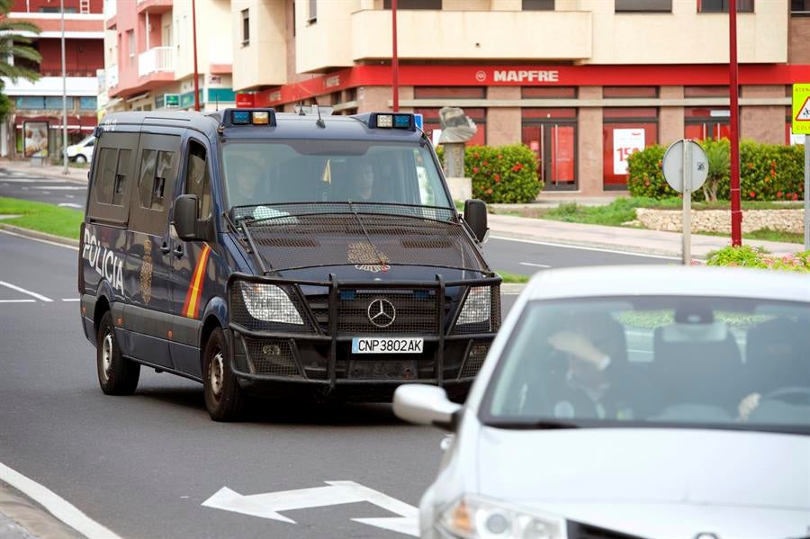La dona ha sigut acusada d'un delicte de maltractaments en l'àmbit familiar. / EFE
