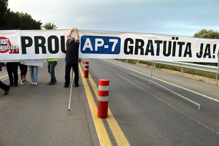 L'AP-7 deixarà de tindre peatge a partir de gener. / EFE