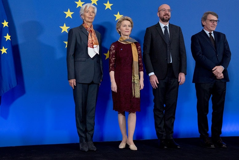 La presidenta del BCE, Christine Lagarde; la presidenta de la CE, Ursula Von der Leyen; el president del Consell Europeu, Charles Michel, i el president del Parlament Europeu, David Sassoli, enceten el nou mandat de la UE. / ACN EBS