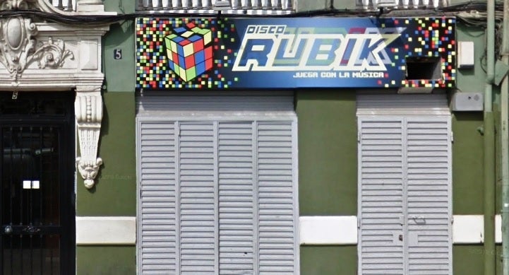 Denuncien haver estat agredits després de parlar valencià als porters d'una discoteca de València