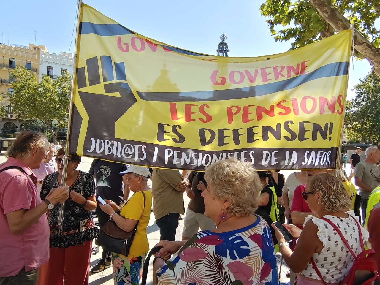 Concentració a València en defensa de les pensions, el 2023