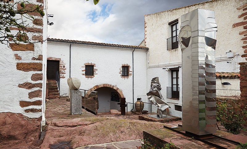 Museu d'art Contemporani Vicente Aguilera Cerni de Vilafamés (MACVAC) | Joan Callergues