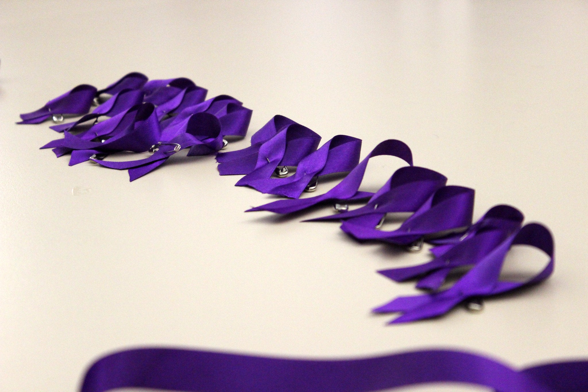 Denúncies, dispenses i aspectes socioemocionals en les violències masclistes