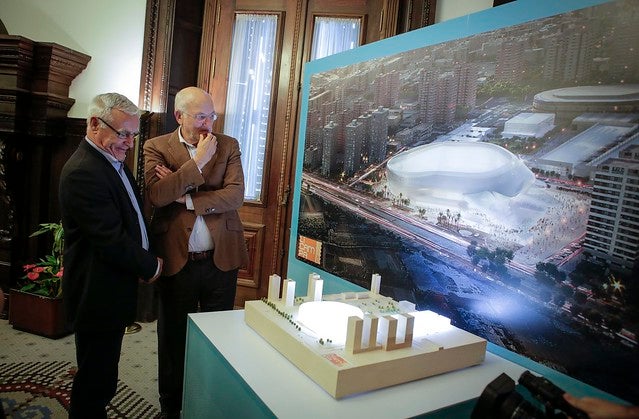 El Casal España Arena i l’amor d’amo (aigua en cistella)