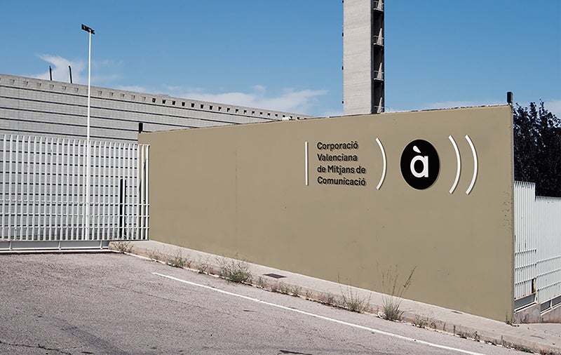 ACPV i Escola Valenciana demanaran una reunió conjunta amb el director d’À Punt i el president del Consell Rector