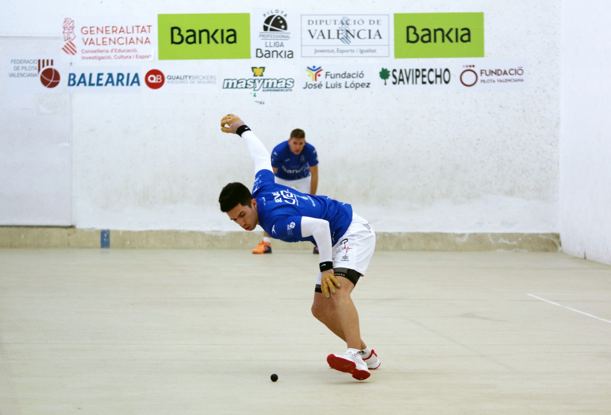 Seve, a punt de raspar una pilota