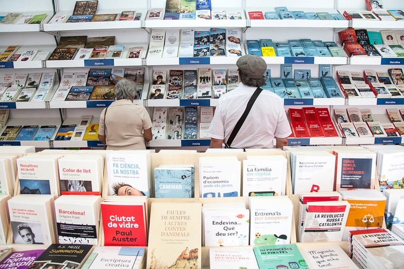 Divuit editorials valencianes participen en la Setmana del Llibre en Català