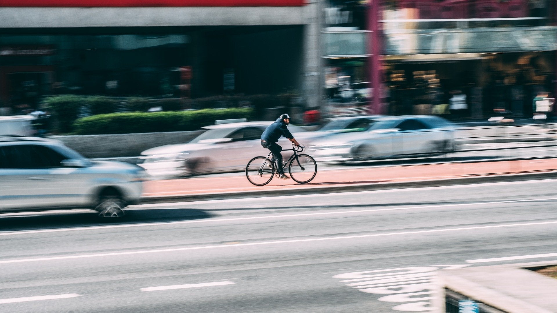 València en Bici-AE Agró presenta a la Generalitat un pla d’impuls a la mobilitat sostenible als centres educatius