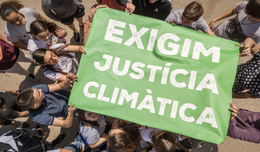 Transcendir de tribus enfrontades a espècie unida