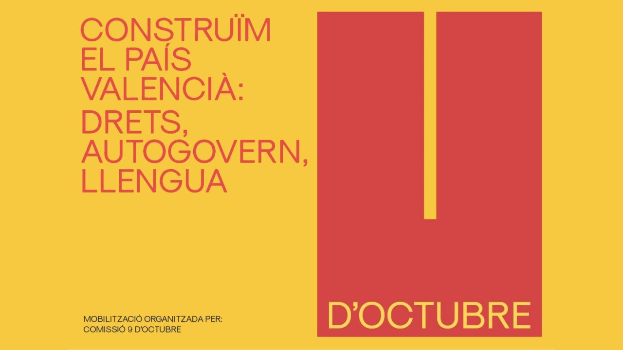 La Comissió 9 d’Octubre commemora la diada del País Valencià amb una concentració simbòlica per reivindicar drets, autogovern i llengua