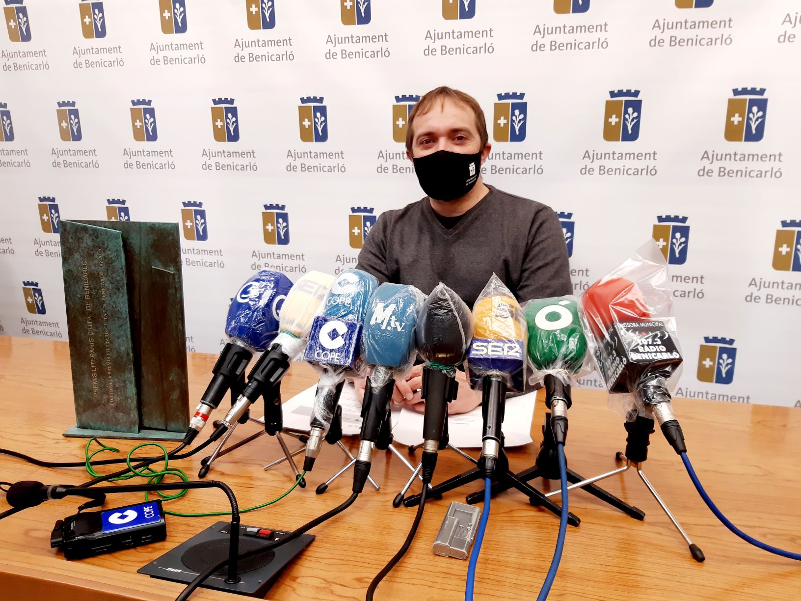 Pedro Manchón durant l'acte de presentació el 14 d'octubre de La setmana dels Premis Literaris 2020