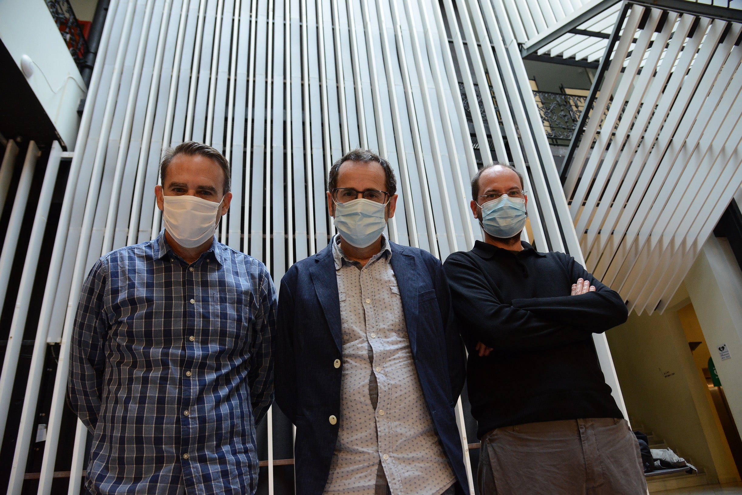 Ramon Ramon, Àlex Matas, Jordi Valls, i Ferran Joanmiquel són els guanyadors dels 49 Premis Octubre de narrativa, assaig, poesia i teatre