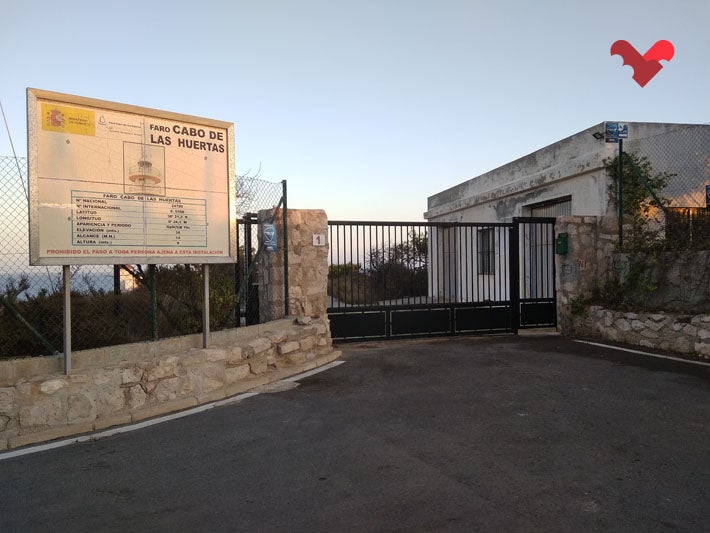 Crit d’auxili perquè alguna administració salve el far d’Alacant de la privatització