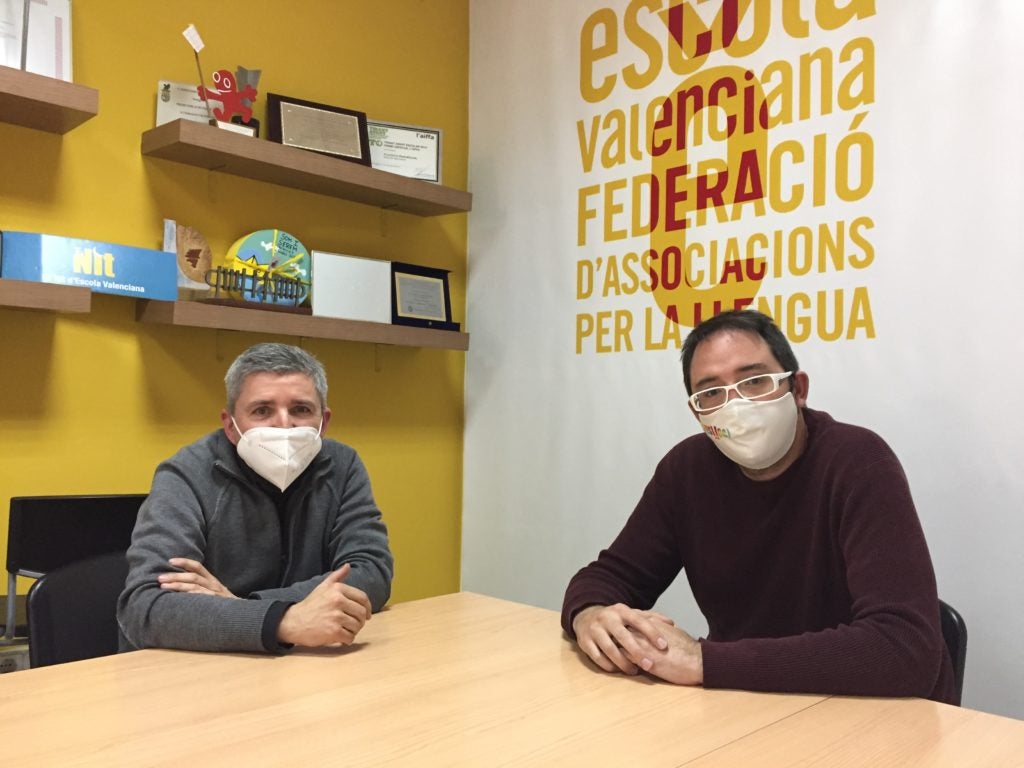 Escola Valenciana contribuirà a fer que La Veu supere les 500 persones agermanades