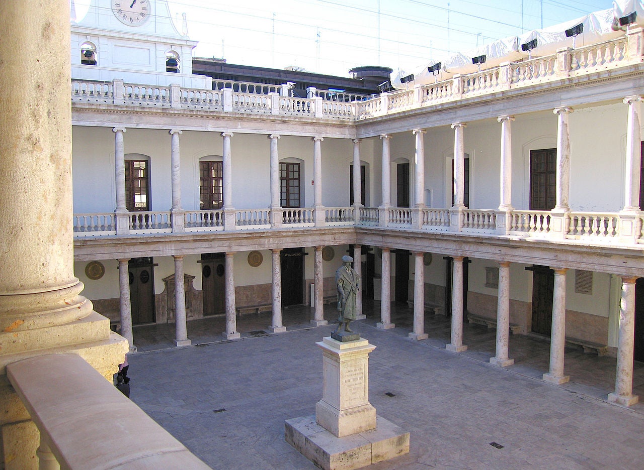 Claustre de la Universitat de València