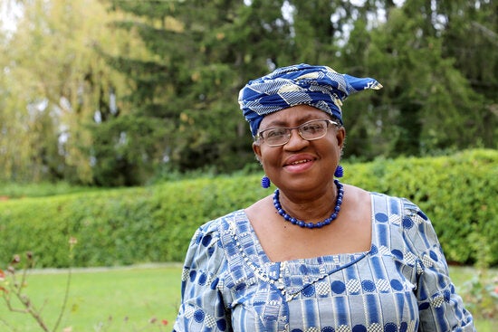 Ngozi Okonjo-Iweala, la primera dona a encapçalar l'Organització Mundial del Comerç