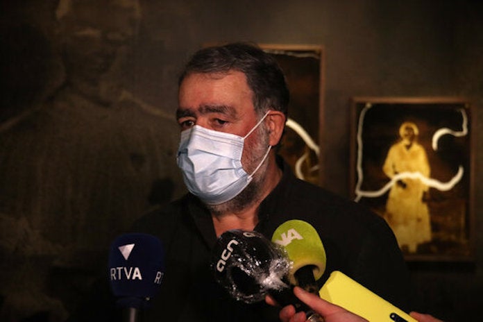 Joan Fontcuberta a l'exposició «Kintsugi», Museu del Tabac d'Andorra | Albert Lijarcio | ACN