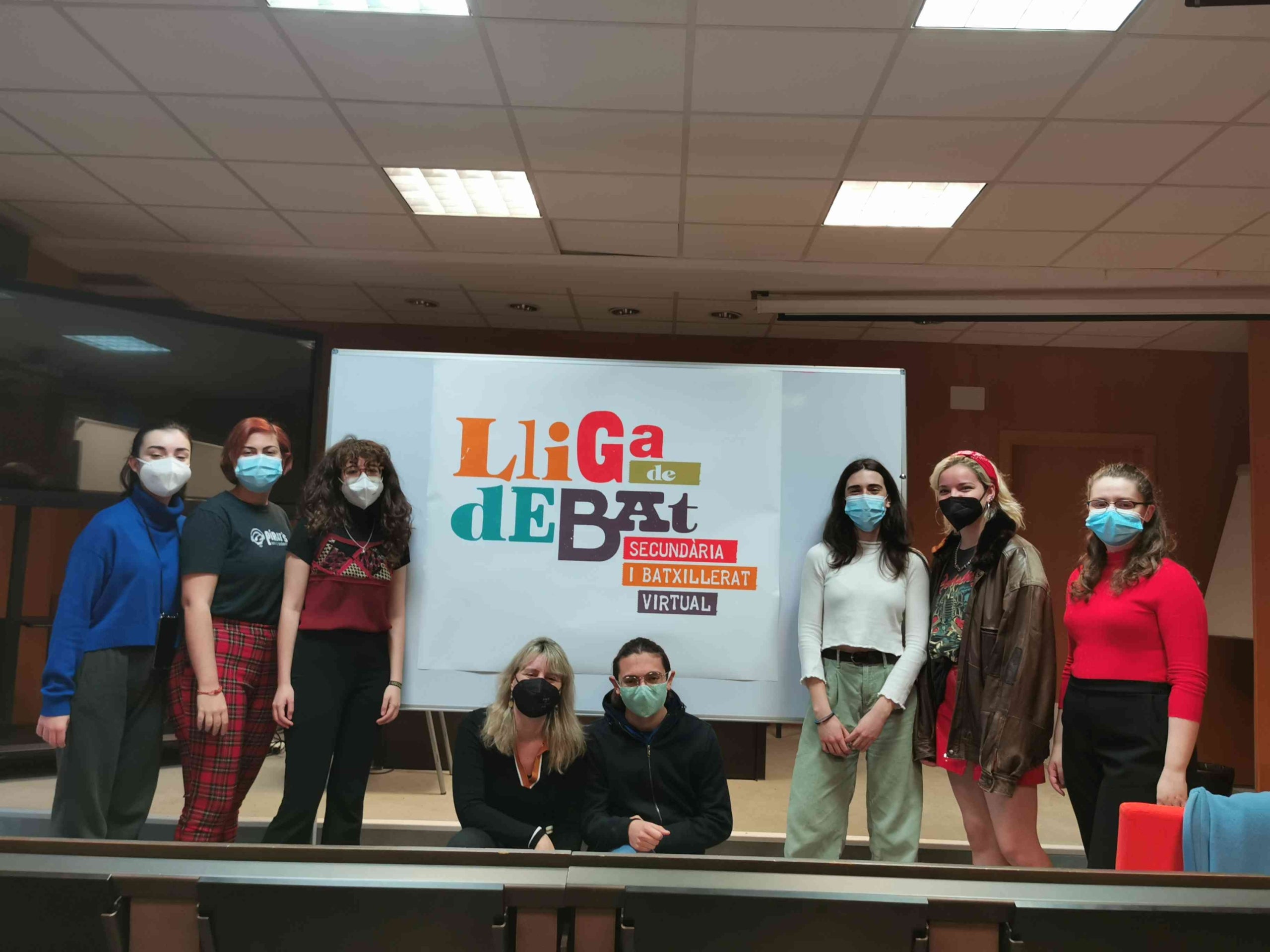 10 instituts de València competeixen per la UV i la UPV en la Lliga de Debat de Secundària i Batxillerat de la Xarxa Vives