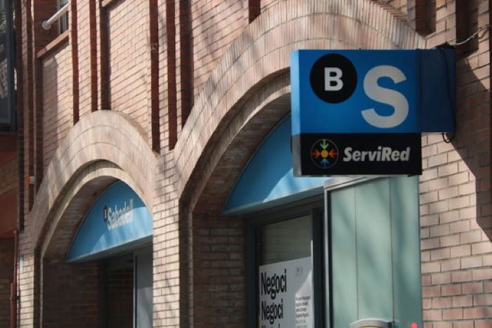 Moody's canvia de 'negatives' a 'estables' les perspectives del sistema bancari espanyol malgrat la crisi de la covid-19