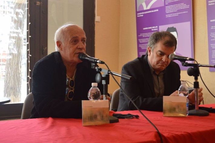 Joan Isaac convida a somiar en el Teatre Micalet amb el seu últim disc