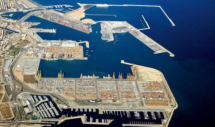 Completar l’ampliació del port o enderrocar el dic nord: la decisió que pot marcar el futur de València