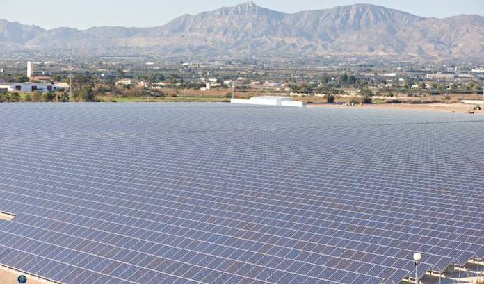 Unides Podem alerta de la «bombolla» de macroparcs fotovoltaics al País Valencià