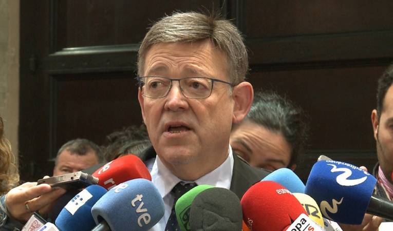 Puig afirma que llevar el nom d'Enric Valor a una avinguda és «una ignomínia» i renunciar a ell, «incultura»